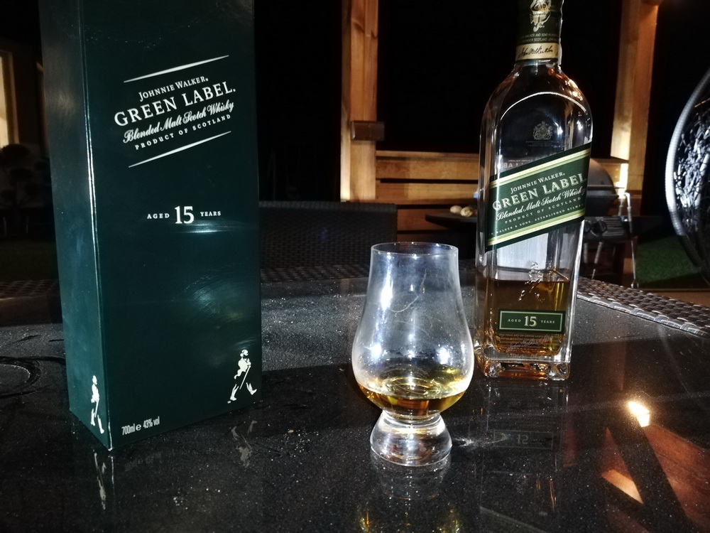 Wederzijds Televisie kijken Overtreffen Johnnie Walker Green Label - Opinia i recenzje whisky